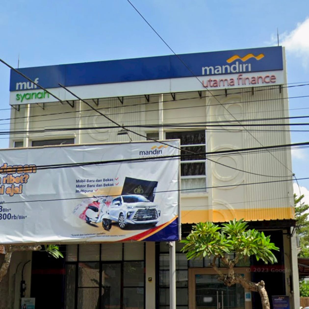Mandiri Utama Finance Jember