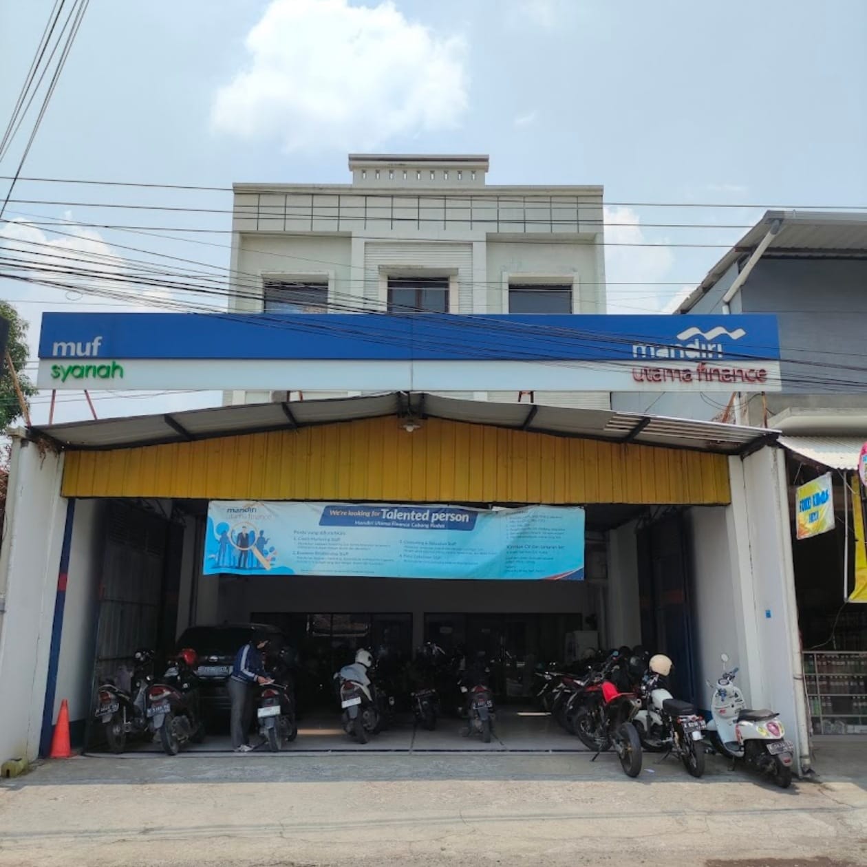Mandiri Utama Finance Kudus