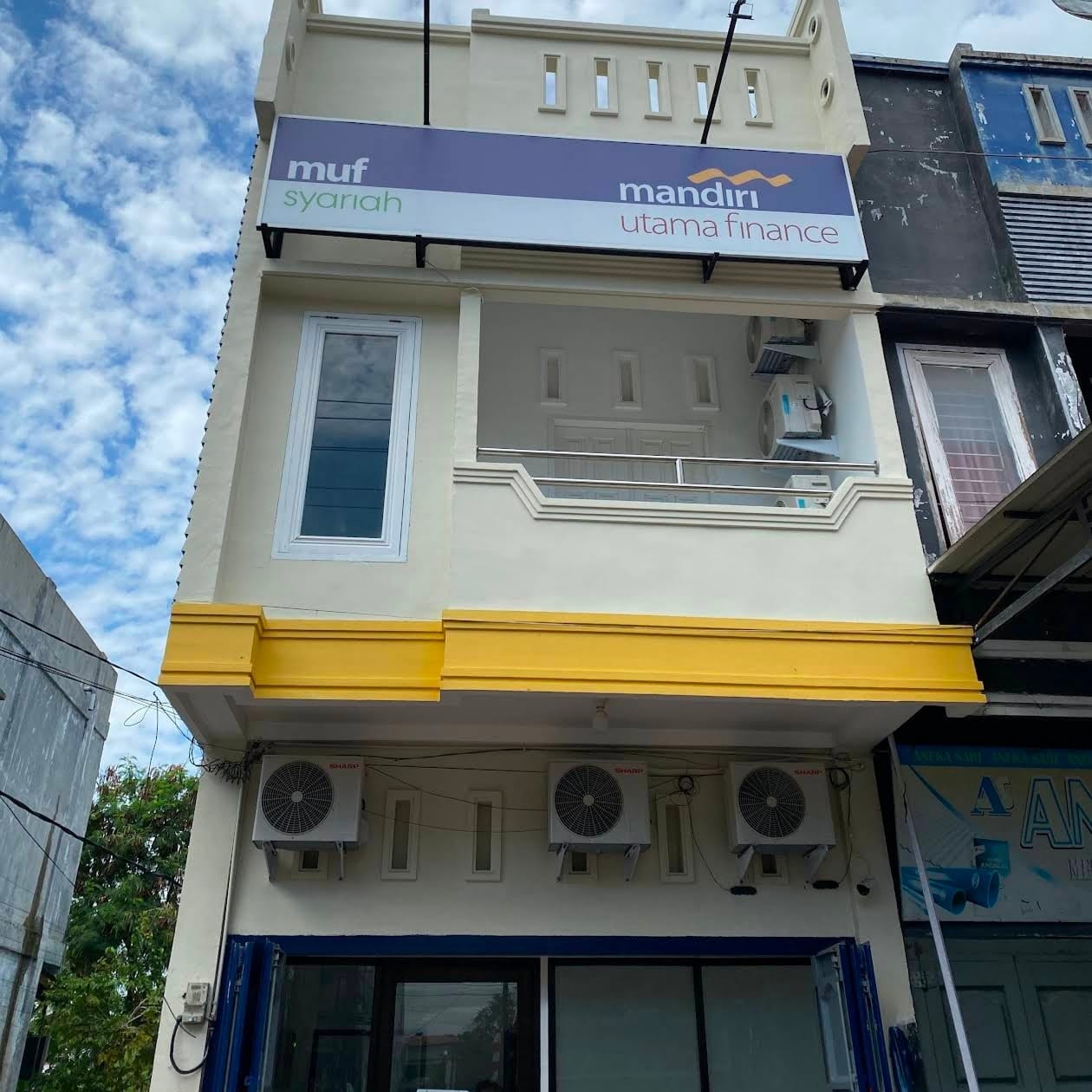 Mandiri Utama Finance Langsa